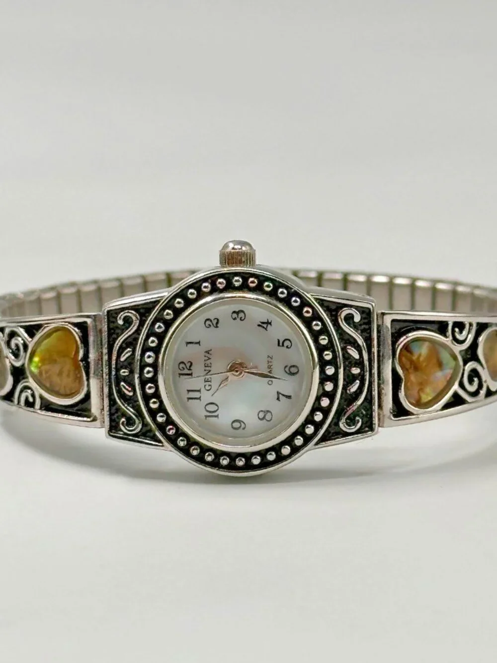 3/$30 Geneva Watch Women Silver Abalone Heart Stretch Band New Battery 6.75